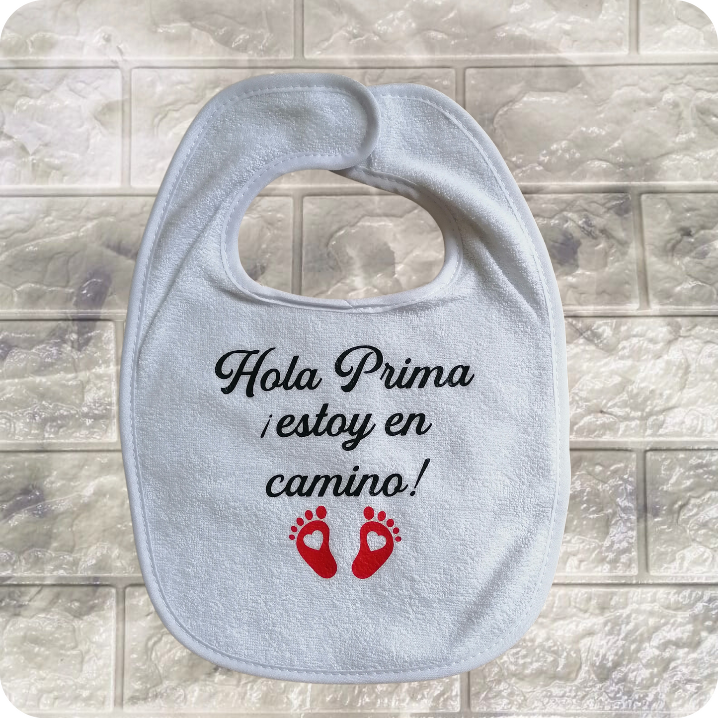 Babero para anuncio de embarazo